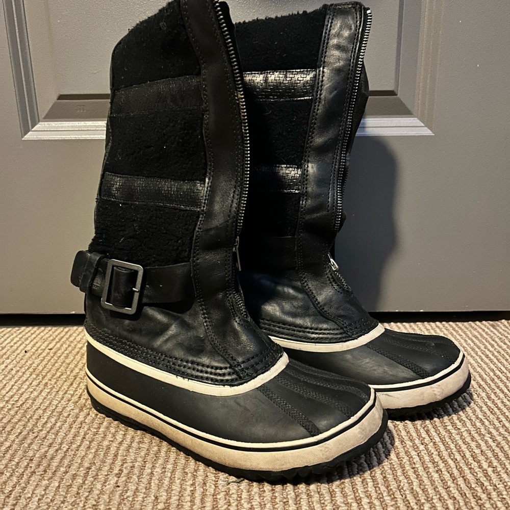 Sorel Navy Winter Boots